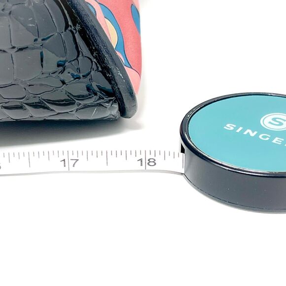 Kathy Van Zeeland Weekender Bag Pink Duffle Floral Flowers Groovy Sixties Hippie - Picture 8 of 9